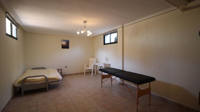 Image No.20-3 Bed Villa for sale