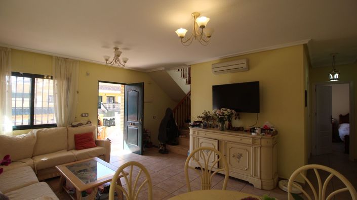 Image No.6-3 Bed Villa for sale