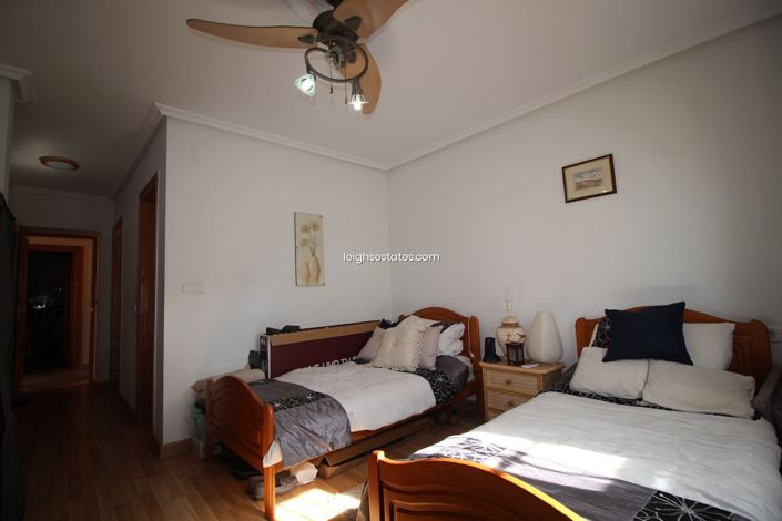 Image No.14-6 Bed Villa for sale