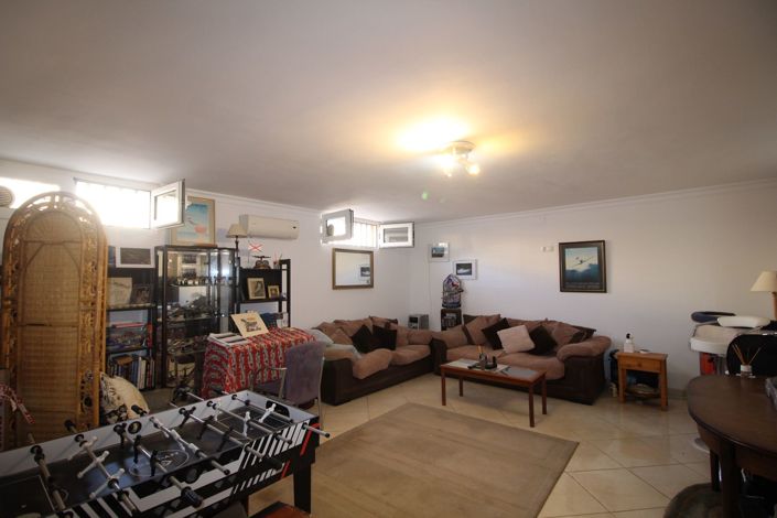 Image No.29-6 Bed Villa for sale