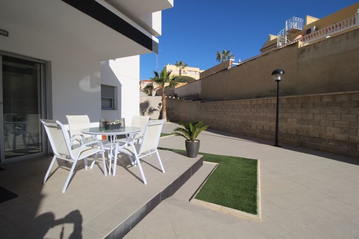 Image No.7-2 Bed Apartment for sale