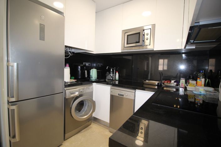 Image No.8-2 Bed Apartment for sale