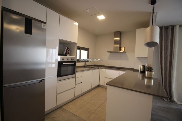 Image No.4-Appartement de 2 chambres à vendre à Villamartin