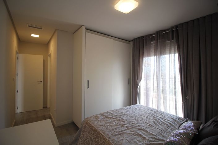 Image No.7-2 Bed Apartment for sale