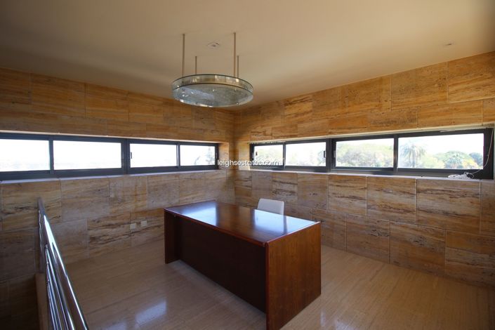 Image No.37-7 Bed Villa for sale