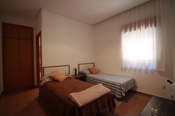 Image No.42-7 Bed Villa for sale