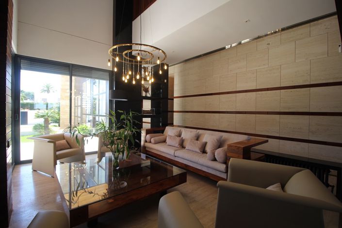 Image No.5-7 Bed Villa for sale