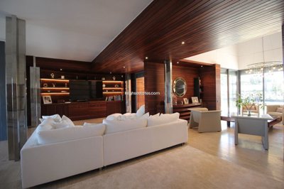 105169afe97eb82e1102113943