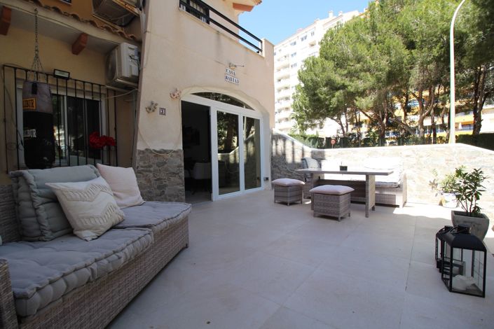 Image No.17-3 Bed Townhouse for sale