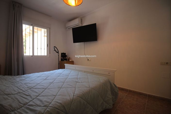 Image No.9-3 Bed Townhouse for sale