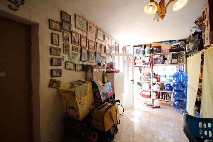 Image No.15-4 Bed Villa for sale