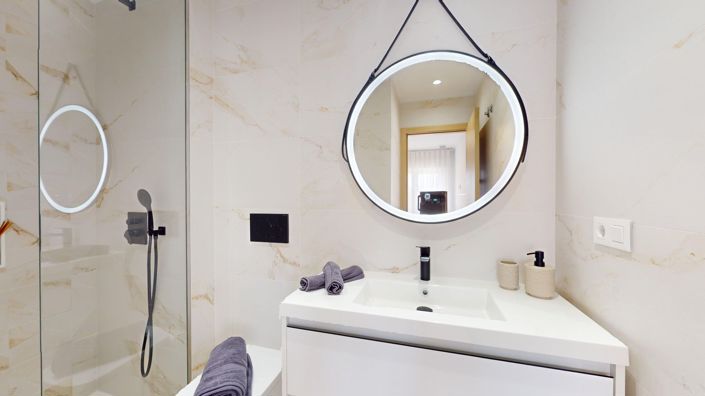 Image No.24-3 Bed Apartment for sale