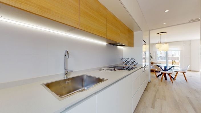 Image No.4-3 Bed Townhouse for sale