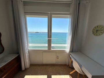 92769afe95c7ce8d725065369