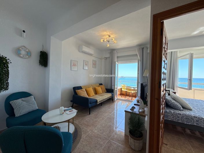 Image No.2-Appartement de 3 chambres à vendre à Torrevieja