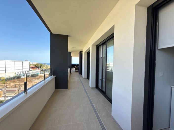 Image No.11-3 Bed Apartment for sale