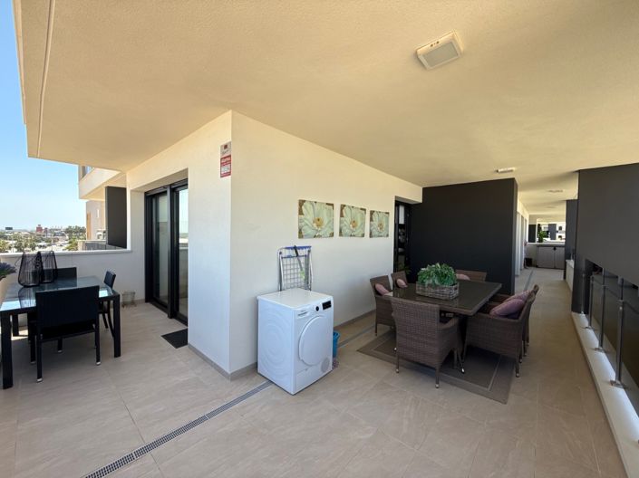 Image No.14-3 Bed Apartment for sale