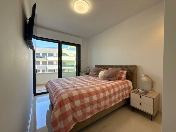 Image No.8-3 Bed Apartment for sale