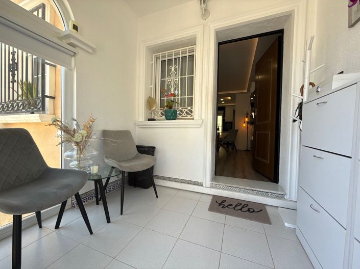 Image No.2-3 Bed Townhouse for sale