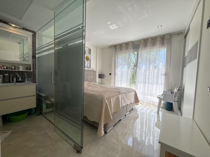 Image No.5-3 Bed Villa for sale