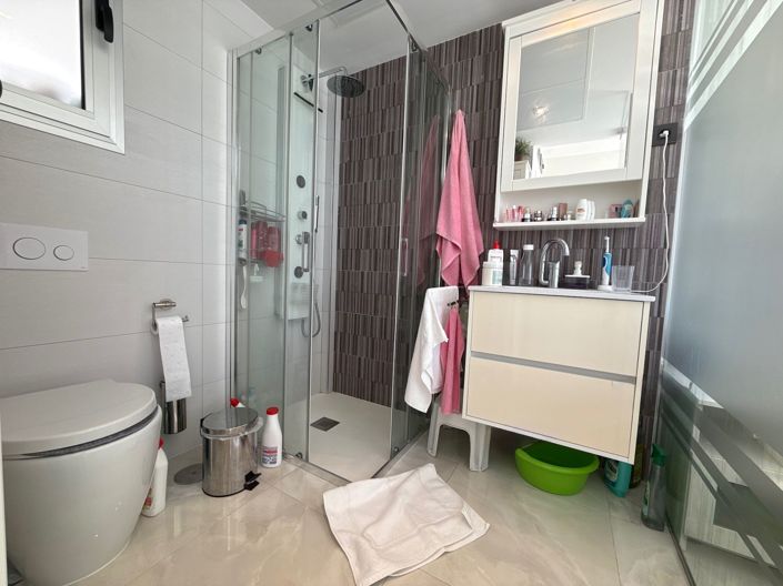 Image No.6-3 Bed Villa for sale