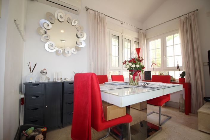 Image No.7-4 Bed Villa for sale