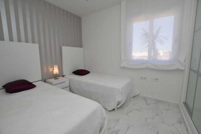 Image No.9-2 Bed Apartment for sale