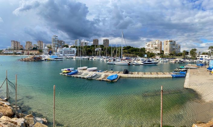 Image No.28-3 Bed Apartment for sale