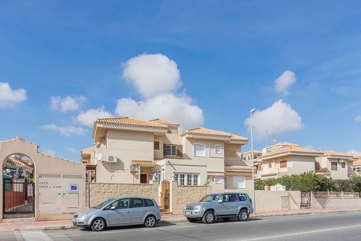 Image No.1-Maison de ville de 3 chambres à vendre à Playa Flamenca