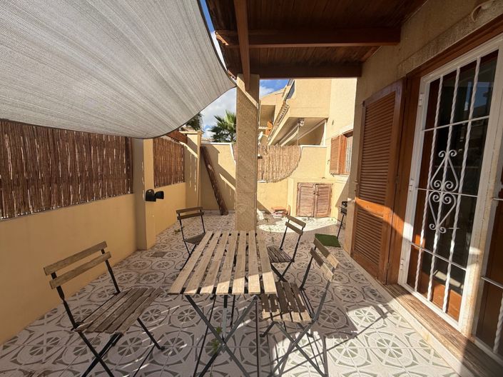 Image No.16-3 Bed Townhouse for sale