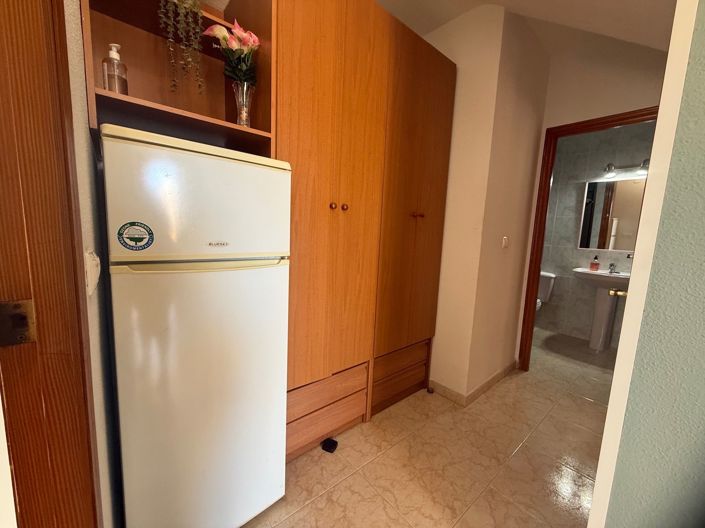 Image No.17-3 Bed Townhouse for sale