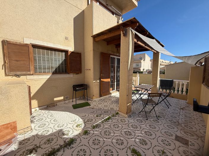 Image No.17-3 Bed Townhouse for sale