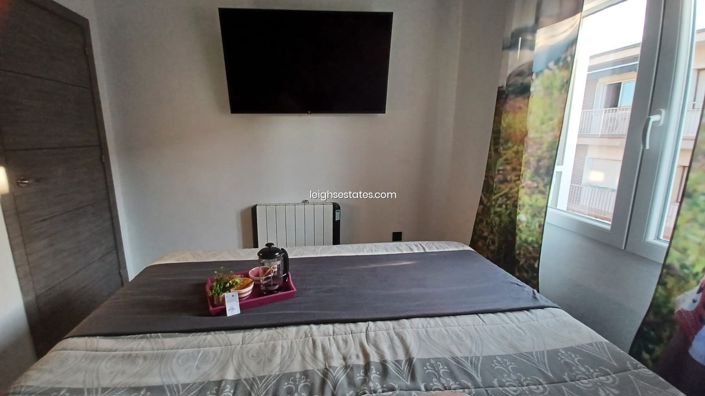 Image No.27-3 Bed Apartment for sale