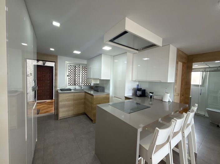 Image No.4-2 Bed Apartment for sale