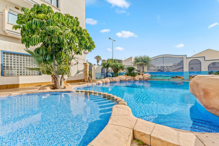 Image No.2-2 Bed Apartment for sale