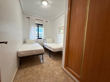 o1jlruvjggks71ikk19pg147v16482s