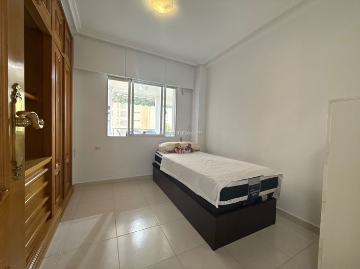 Image No.12-3 Bed Apartment for sale