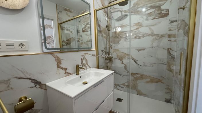 Image No.18-2 Bed Apartment for sale