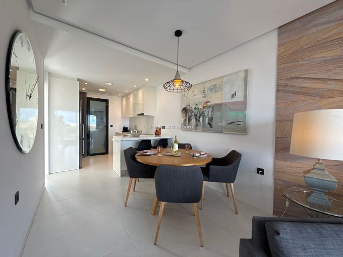 Image No.11-2 Bed Apartment for sale