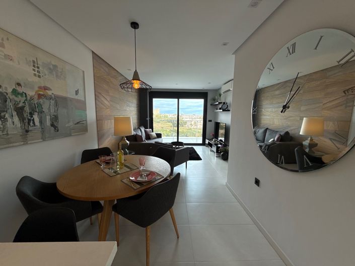 Image No.12-2 Bed Apartment for sale