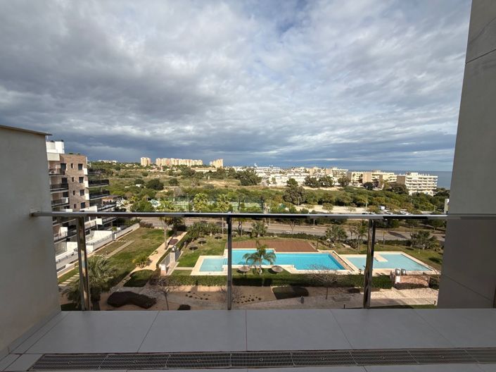 Image No.14-2 Bed Apartment for sale