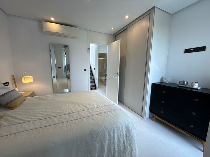 Image No.16-2 Bed Apartment for sale