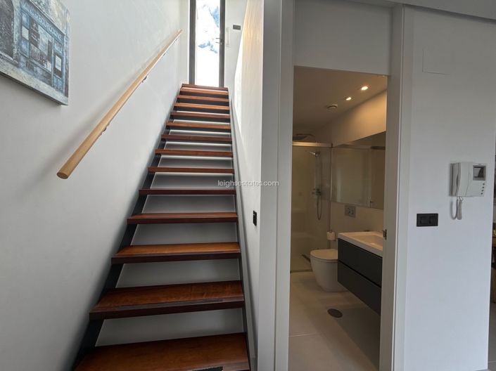 Image No.21-2 Bed Apartment for sale