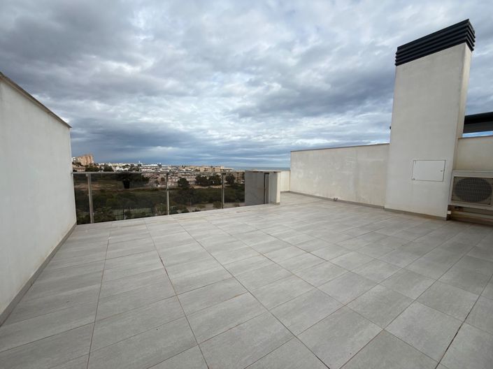 Image No.22-2 Bed Apartment for sale