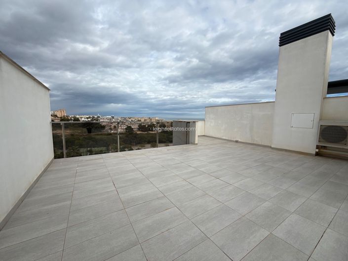 Image No.22-2 Bed Apartment for sale