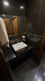 18869afe889a7dc6832848767