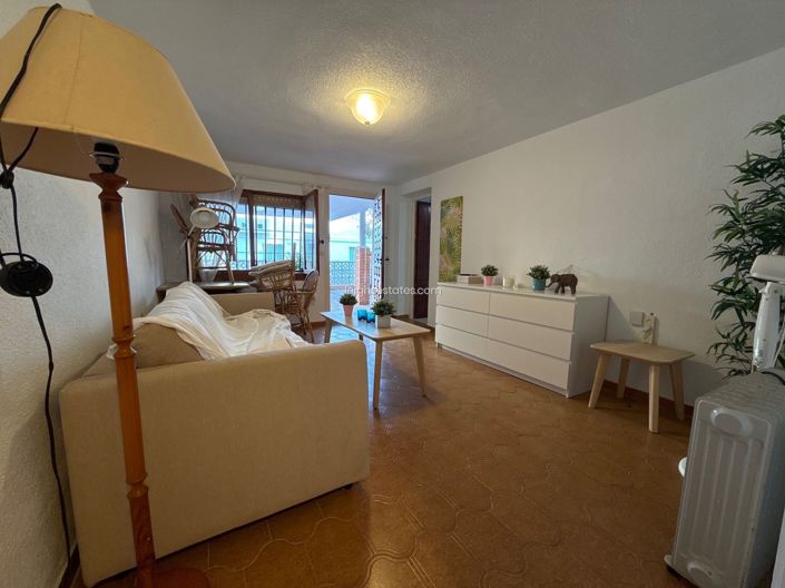 Image No.13-4 Bed Townhouse for sale