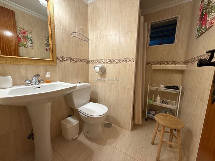 Image No.18-4 Bed Townhouse for sale