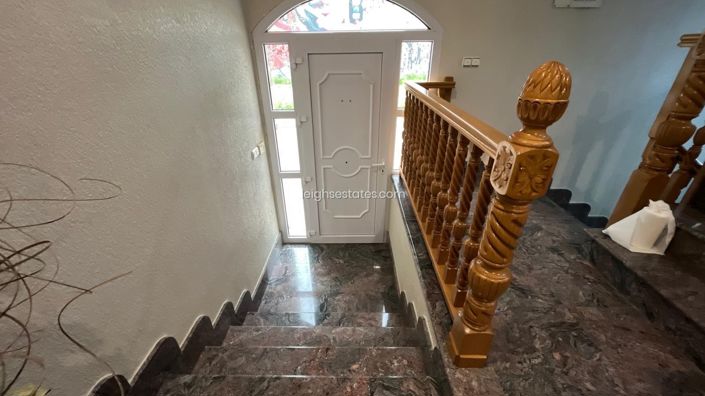 Image No.20-4 Bed Commercial for sale