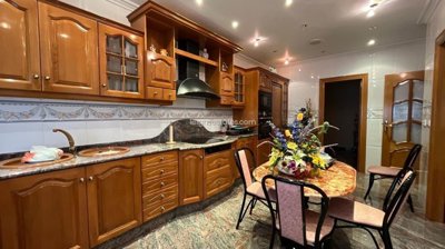 2069afe85c703bc276900463